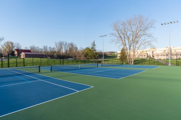 Cost of Tennis Court Cleaning in Renton