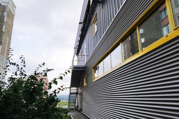 Cost of Aluminum Siding Cleaning in Renton